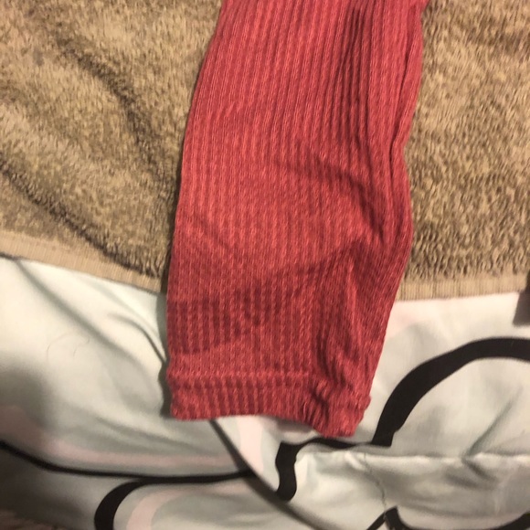 Shein Ribbed Top - Picture 3 of 5